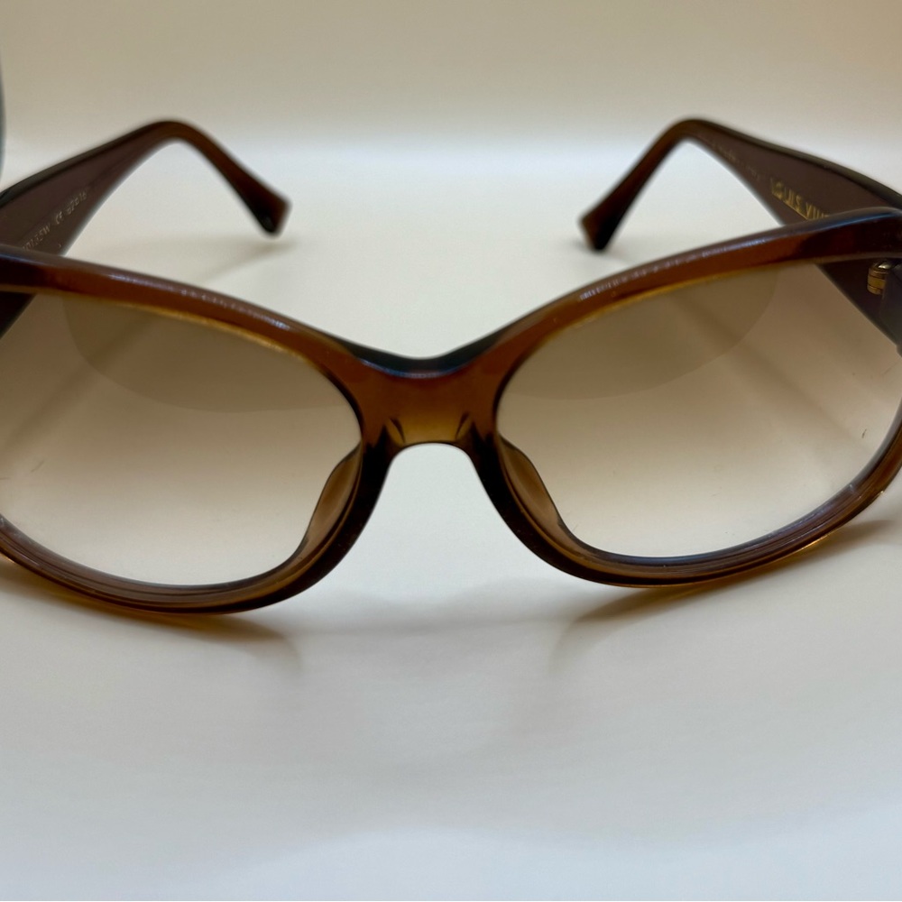 Louis Vuitton Tortoise Shell Sunglasses